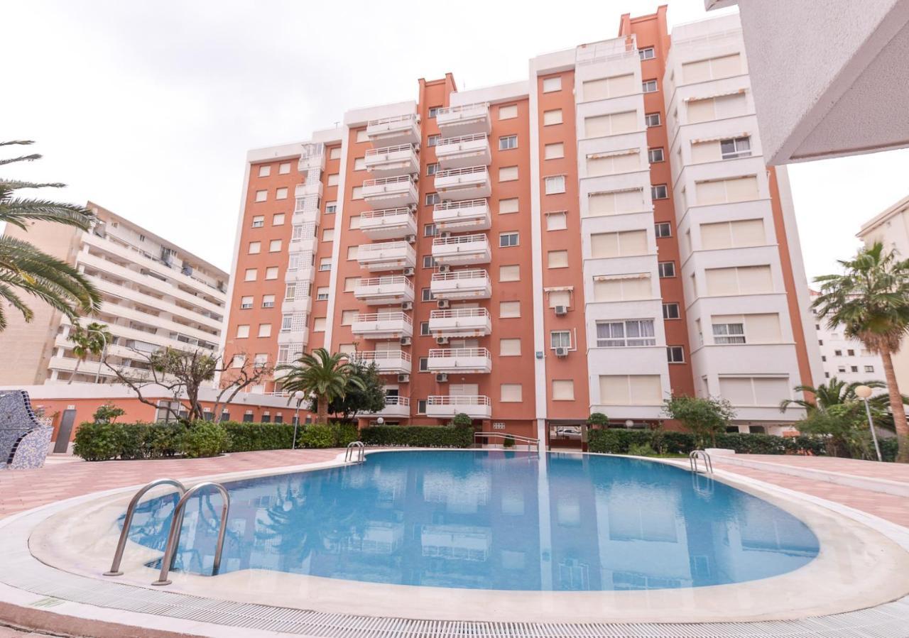 Apartamentos Marblau Las Alondras-Julio Y Agosto Solo Familias Гандия Екстериор снимка